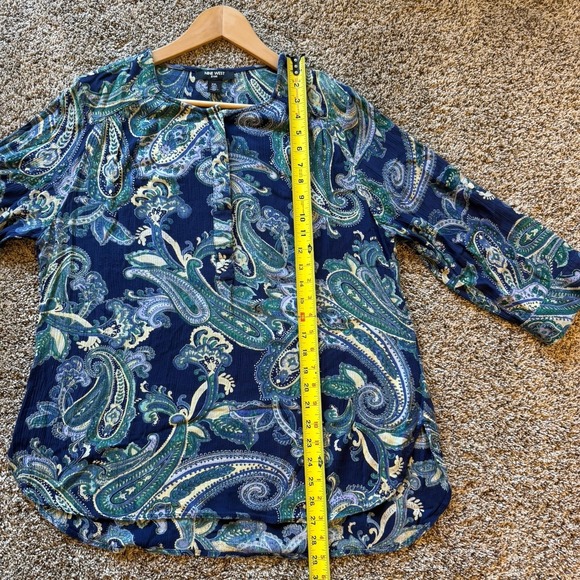 Nine West XL Top Navy/Yellow Paisley Round Neck 3/4 Sleeve Partial Button Front - Picture 10 of 16